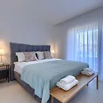 Vesna By Interhome Apartamento