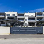Vesna By Interhome Apartamento