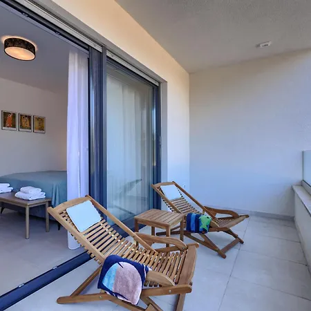 Apartamento Vesna By Interhome