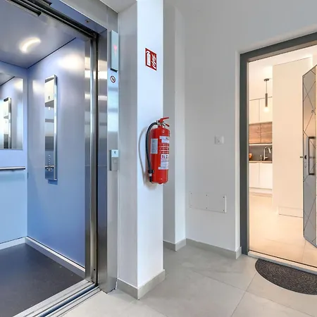 Vesna By Interhome דירה פולה