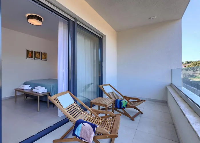 Appartement Vesna By Interhome