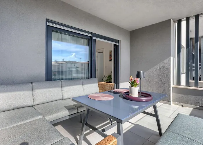 Appartement Vesna By Interhome *